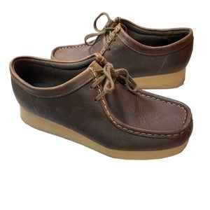 𝅺CLARKS Collection by Clarks Wallabee Beeswax